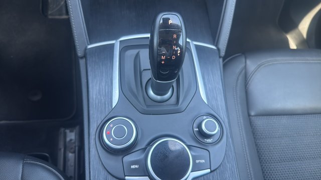 Alfa Romeo Stelvio 2.0 Gasolina Executive Q4 148 kW (200 CV)