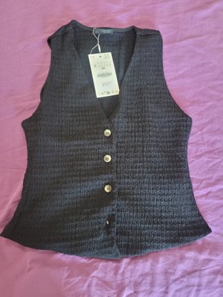 Chaleco Zara Negro Talla M Nuevo con etiqueta