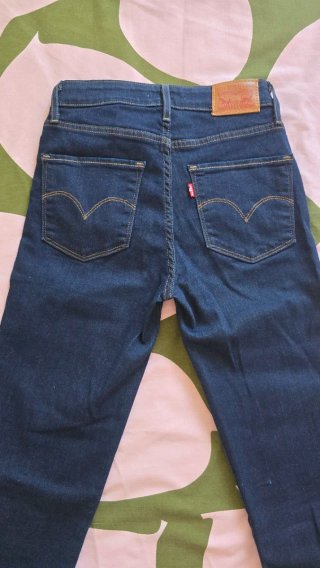 Pantalón Levi's 721 High Rise Skinny
