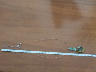 Collana con Agata su filo d'acciaio