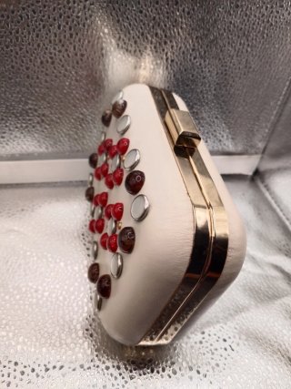 Bolso de mano Acosta con pedrería
