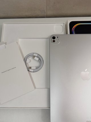 Apple iPad Pro 13” M5
