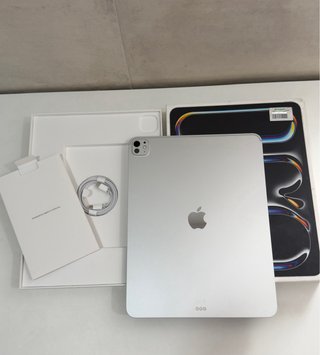 Apple iPad Pro 13” M5