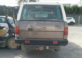 3744555 piloto paragolpes tras izq nissan patrol