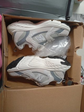 Deportivas unisex número 33