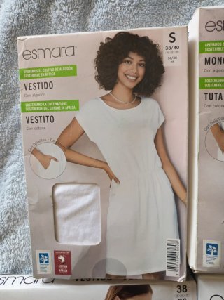 Lote 4 Ropa Esmara: Vestidos y Mono 38