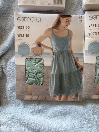 Lote 4 Ropa Esmara: Vestidos y Mono 38