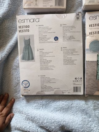 Lote 4 Ropa Esmara: Vestidos y Mono 38