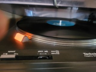 Plato Technics SL-B20S con cápsula Ortofon Nueva