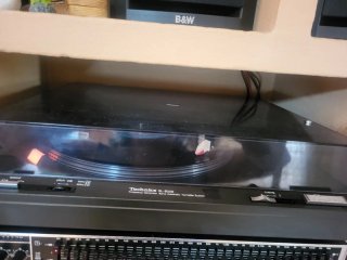 Plato Technics SL-B20S con cápsula Ortofon Nueva