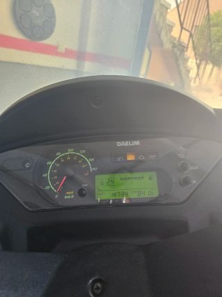Daelim S2 125cc Blanca - Maxi Scooter Automática