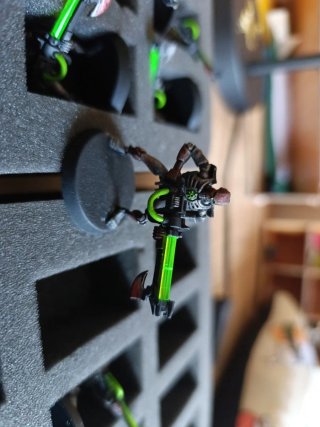 Necron Infantería x26 + Bandejas