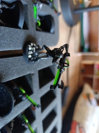 Necron Infantería x26 + Bandejas