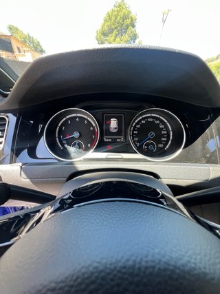 Volkswagen Golf R 300CV | 2015