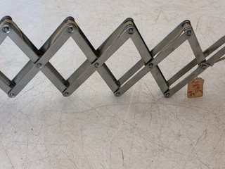 Flexo acordeón vintage metal