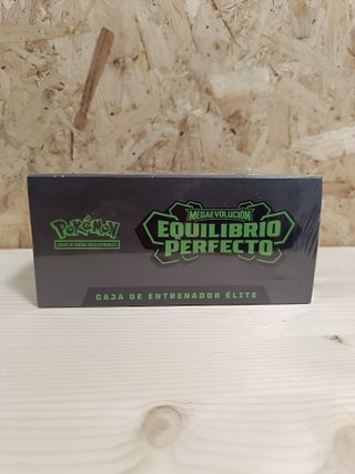 Caja Entrenador Élite Pokémon Equilibrio Perfecto