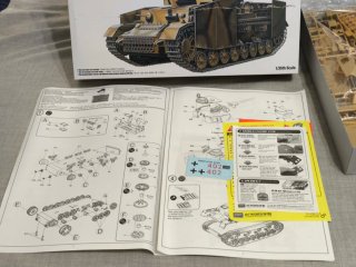 Maqueta Tanque Panzer IV H  Armadura Academy 1:35
