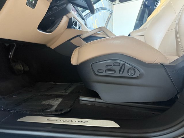 Porsche Cayenne Coupé E-Hybrid Platinum Edition