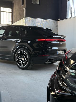 Porsche Cayenne Coupé E-Hybrid Platinum Edition