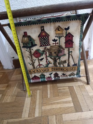 Revistero vintage tela y madera