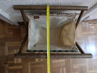 Revistero vintage tela y madera