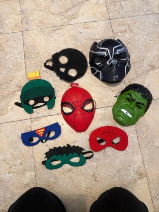 Máscaras de Superhéroes y Calavera