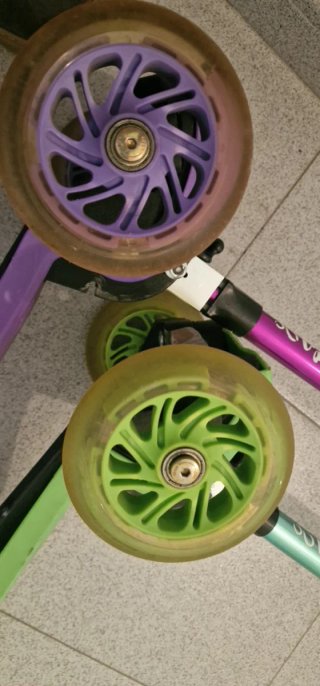 Lote 2 Patinetes 3S Verde y Violeta