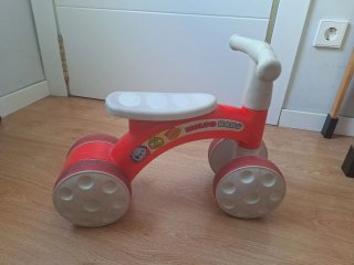Bicicleta bebé Molto Baby 12-24 meses