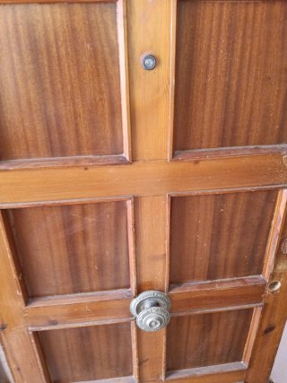 Puerta madera maciza vivienda