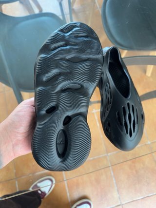 Adidas Yeezy Foam Runner Hacoo Negro