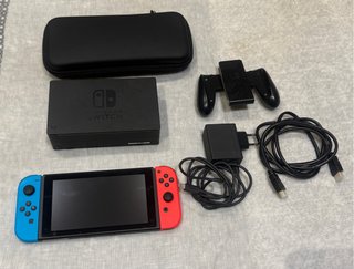 Nintendo Switch V2 Azul/Rojo Condiciones Premium!!