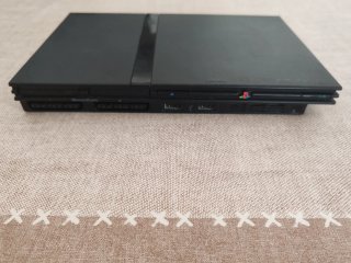 Lotto PS2 Slim PlayStation + 8 Videogiochi