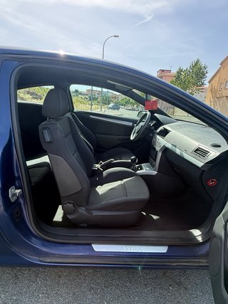 OPEL ASTRA GTC