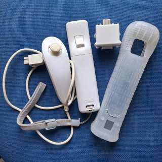 Mando Wii Motion Plus + Nunchuk + Funda