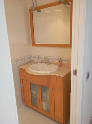 Mueble de baño completo madera y cristal