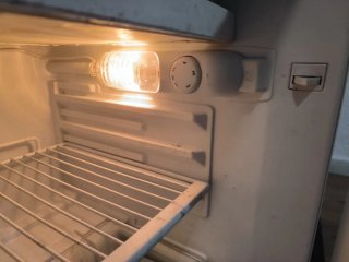 Frigorífico pequeño blanco
