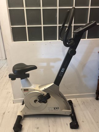 Bicicleta Estática BH ZT100