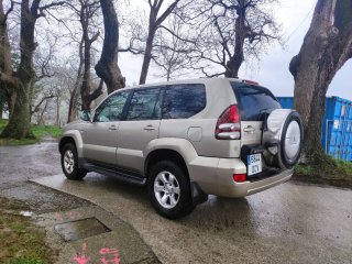 Toyota Land Cruiser 2005