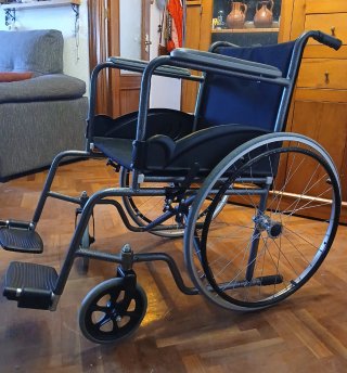 Silla de ruedas plegable