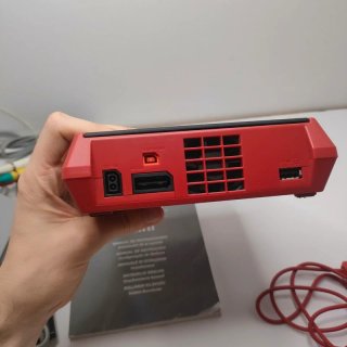 Nintendo Wii Mini Rossa con controller
