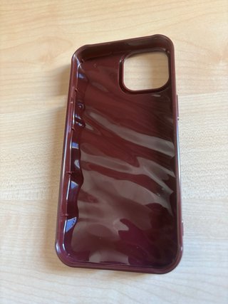 Funda móvil burdeos brillante para Iphone 15