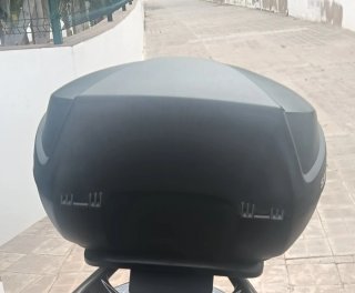 Baúl Scooter SHAD 39L Negro