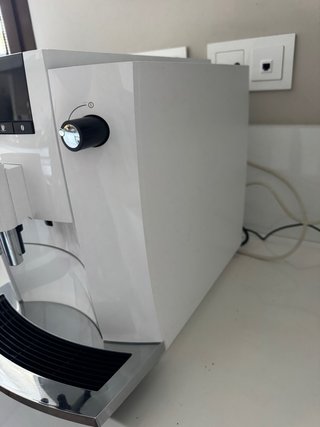 Cafetera Superautomatica Jura E4