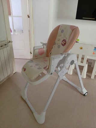 Trona de bebé con cojín estampado