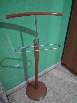 Perchero de pie madera y metal