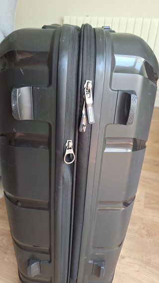 Maleta Samsonite Outline Pro Large Spinner (Negra)