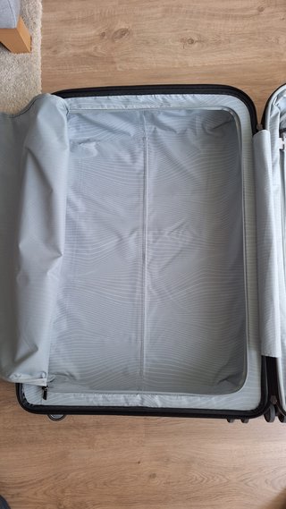 Maleta Samsonite Outline Pro Large Spinner (Negra)