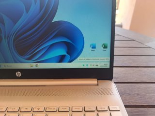 Portátil HP 15s Core i5 16GB RAM Plata