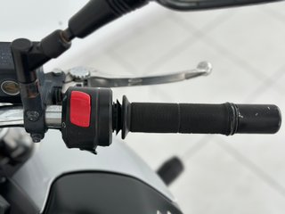 SUZUKI GSR 600