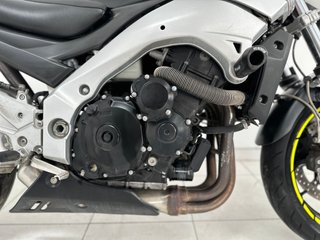 SUZUKI GSR 600